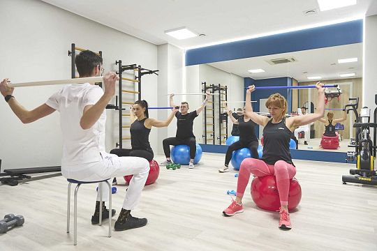 Rehabilitacja usprawniająca w grupach